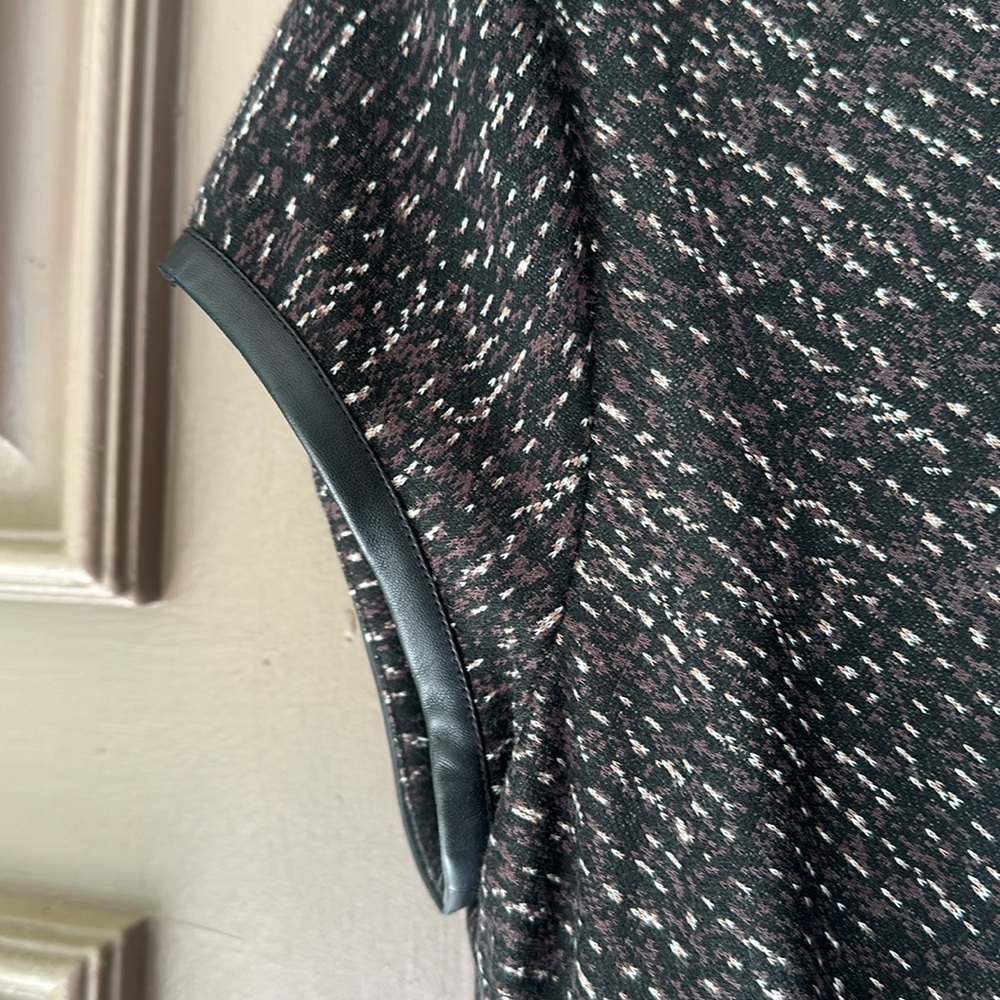 Cache Dress - Picture 3 of 5